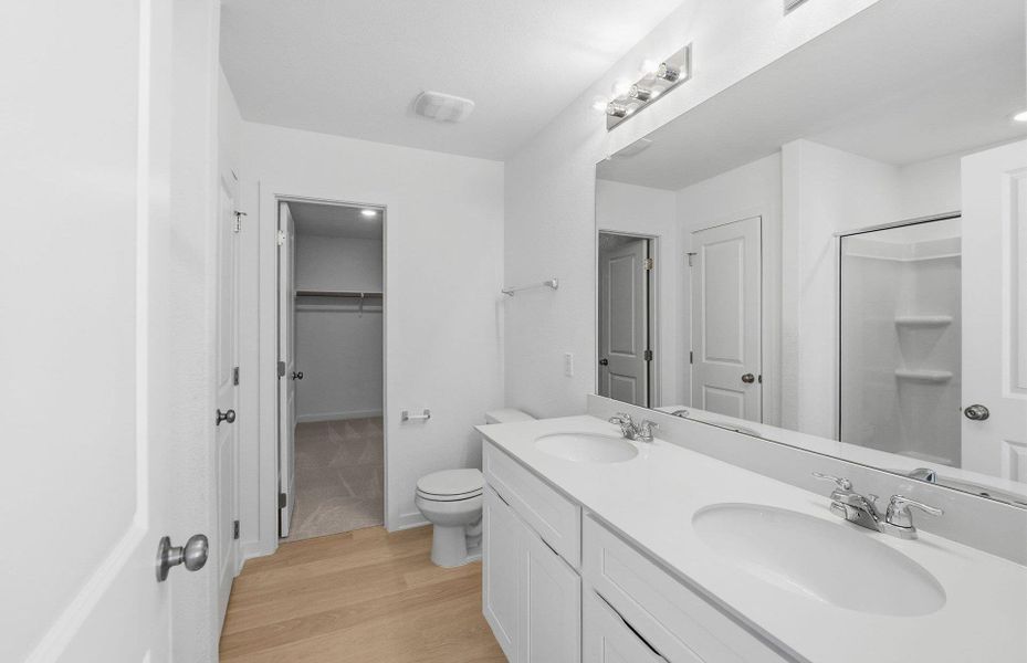 Furnished interior view inside a new home in Alto, San Marcos (Image 12).