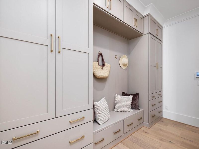 068_Garage Entry Drop Zone