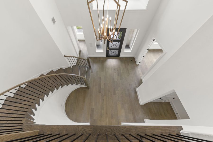 Representative unfurnished interior of a home built from the 7042 by Tradition Homes in Mustang Lakes, McKinney (Image 15).