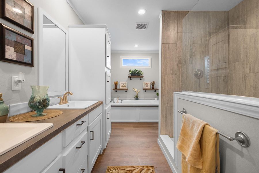 Furnished interior view inside a new home in , Bedias (Image 15). Furnished interior view inside a new home in , Bedias (Image 15).