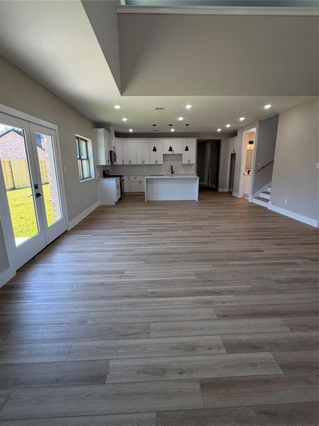 Spacious, unfurnished interior of a new home in , Spring (Image 18).