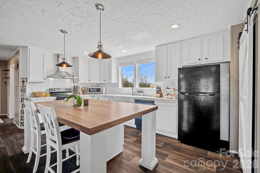Furnished interior view inside a new home in , Hendersonville (Image 13).