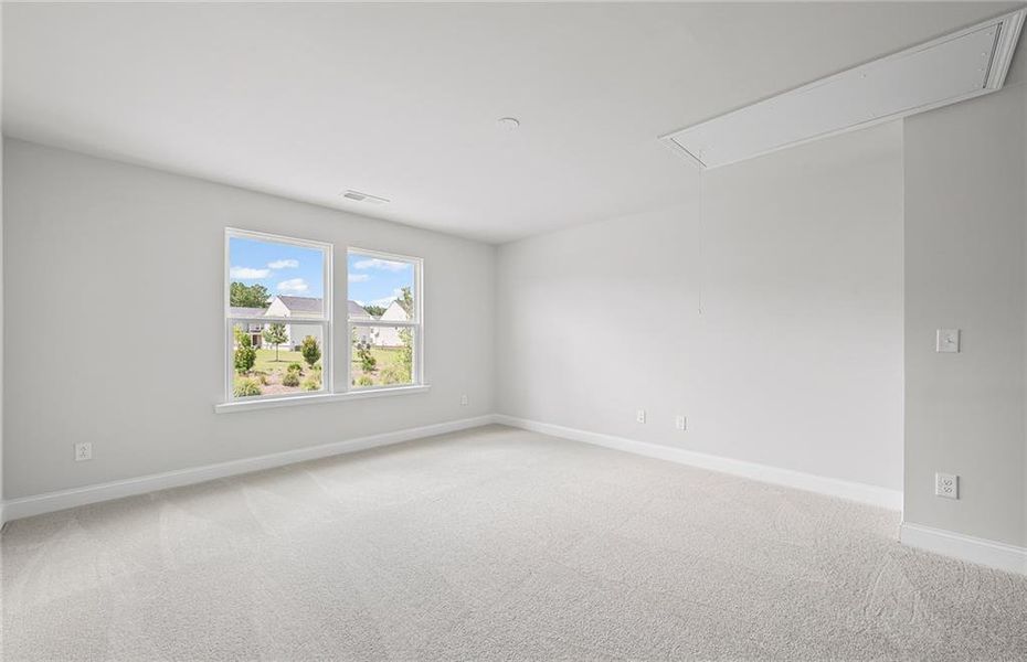 Spacious, unfurnished interior of a new home in Hawthorne Ridge, McDonough (Image 16).