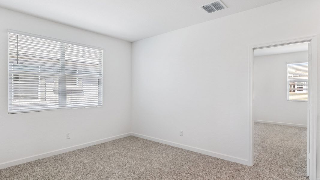 Representative unfurnished interior of a home built from the Crow by D.R. Horton in Zanjero Pass, Glendale (Image 38).
