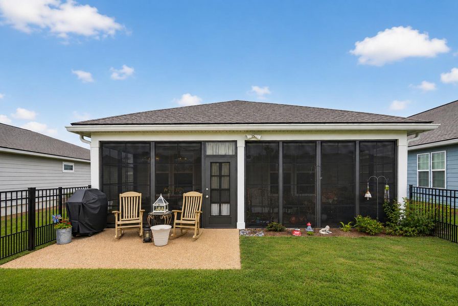 Exterior details and patio area of a home in Del Webb Charleston at Nexton, Summerville (Image 4).
