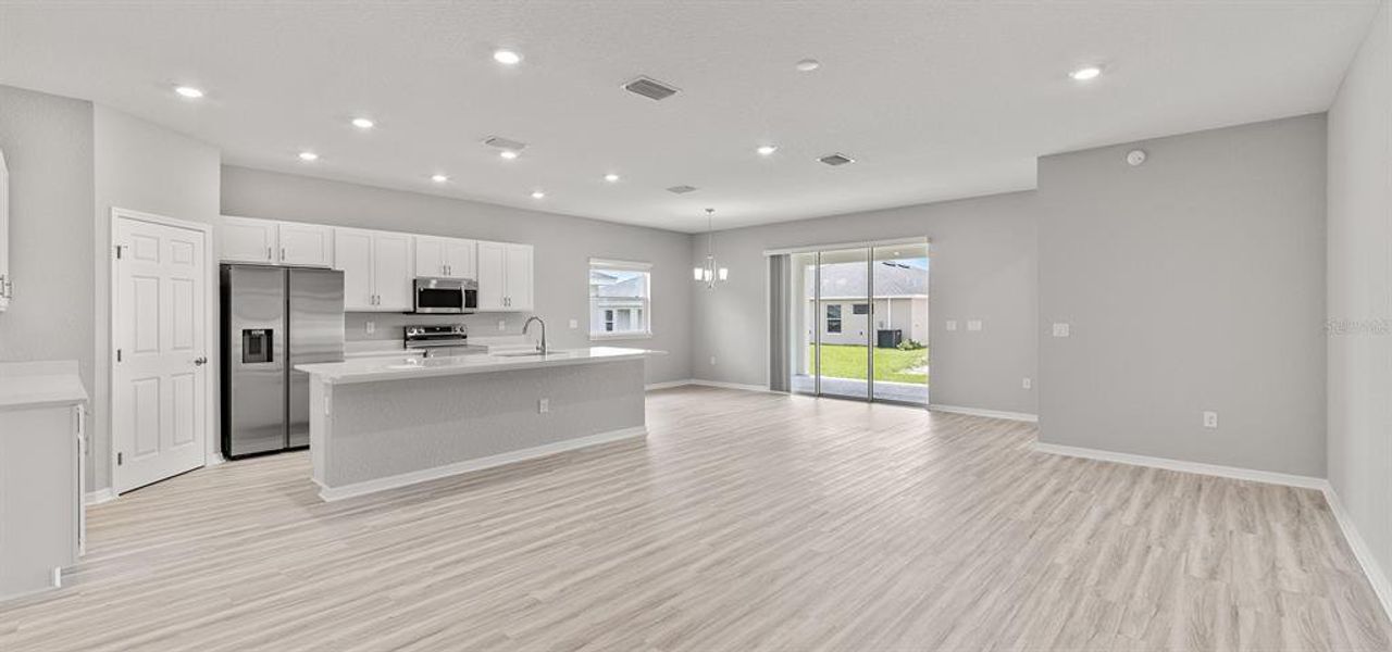 Image 10 of a home in Vista Trace.