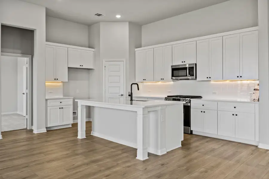 Furnished interior view inside a new home in Tinsley Meadows, Van Alstyne (Image 4).