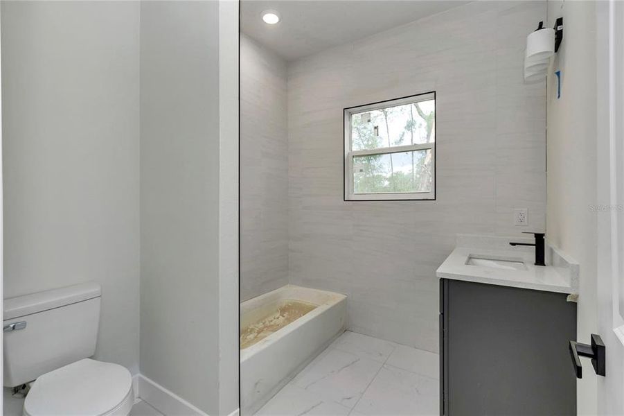 Furnished interior view inside a new home in , Ocala (Image 12).