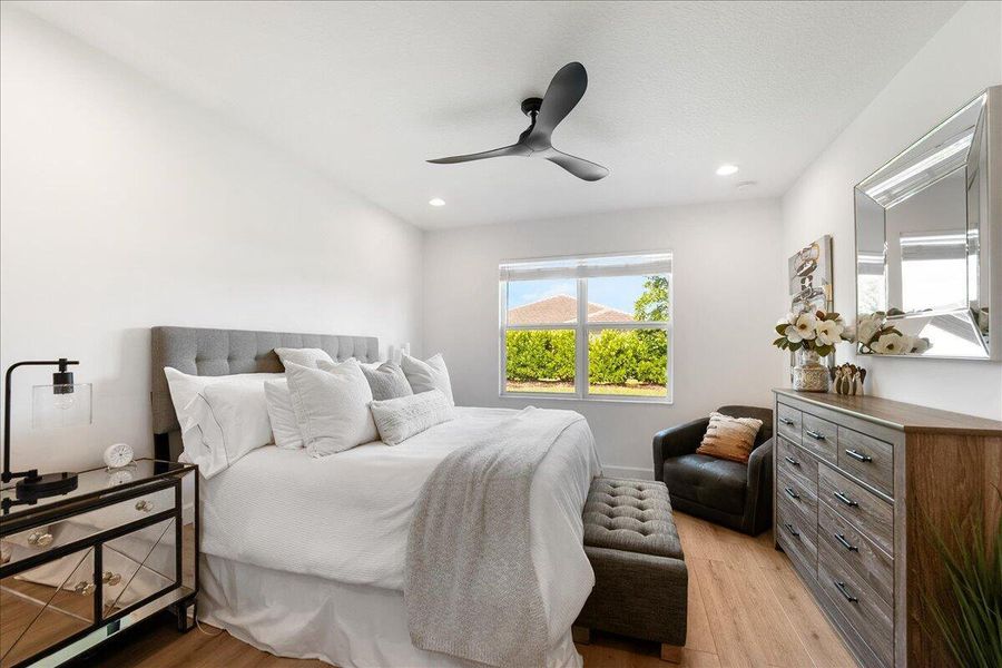 Furnished interior view inside a new home in , Port St. Lucie (Image 8).