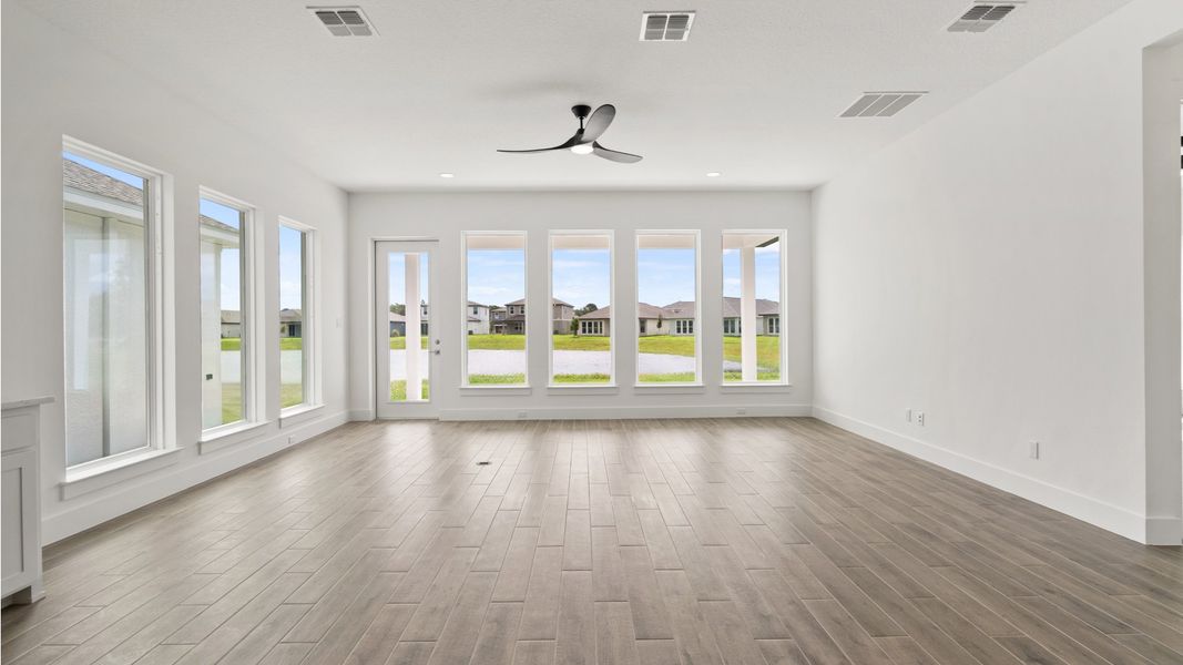 Representative unfurnished interior of a home built from the 2200F by Perry Homes in Turnleaf 50', Punta Gorda (Image 4).