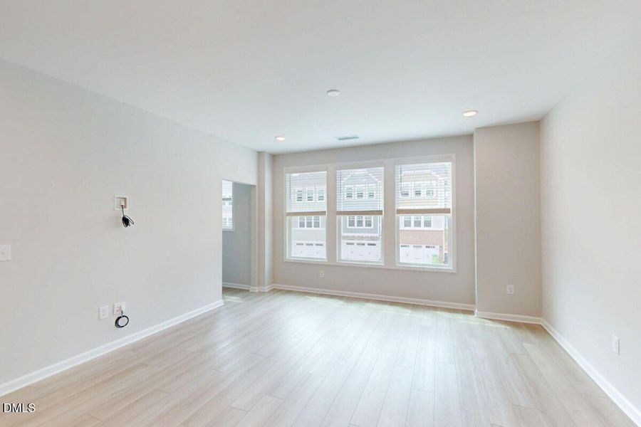 3730088_50034 3730088_50034