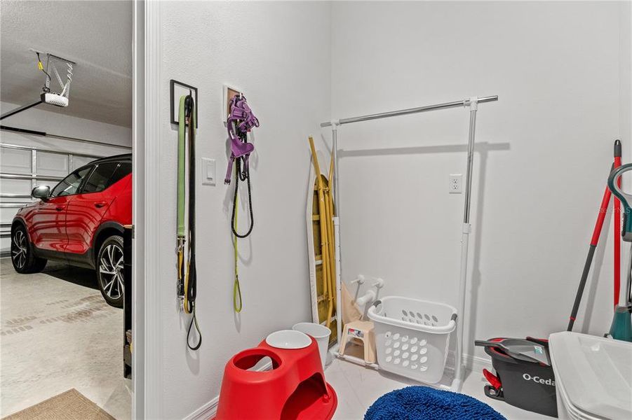 Furnished interior view inside a new home in , Ocala (Image 14).