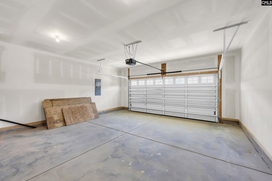 Image 34 of a home in Blythewood Farms.