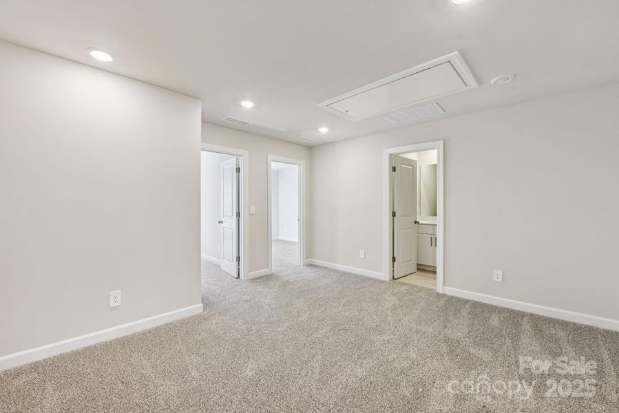 Spacious, unfurnished interior of a new home in , Mooresville (Image 19). Spacious, unfurnished interior of a new home in , Mooresville (Image 19).