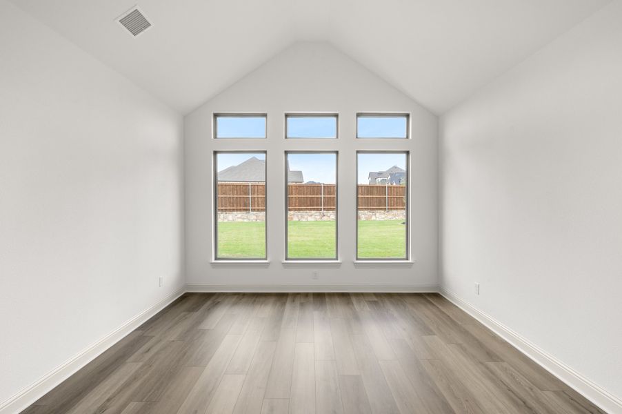 Spacious, unfurnished interior of a new home in Redden Farms, Midlothian (Image 24).