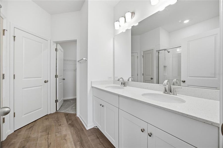 Furnished interior view inside a new home in , Okahumpka (Image 9).
