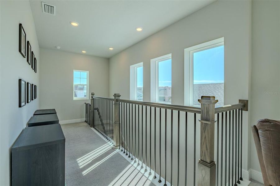 Spacious, unfurnished interior of a new home in Waterset Garden Series, Apollo Beach (Image 21).