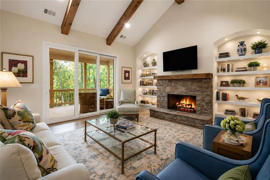 Furnished interior view inside a new home in , Waleska (Image 15).