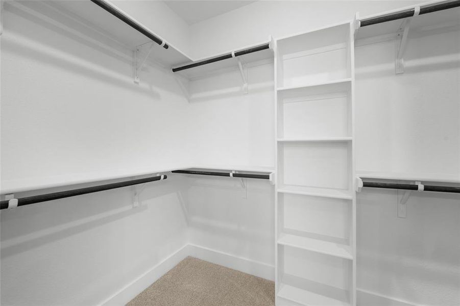 Spacious, unfurnished interior of a new home in Rosenthal Estates, Lorena (Image 18).