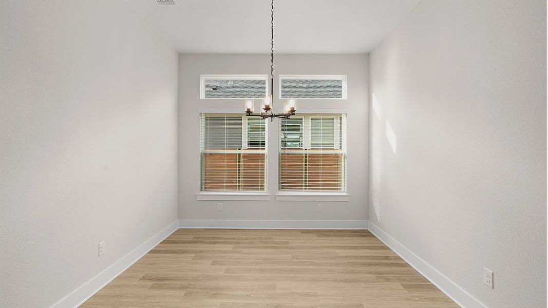 Spacious, unfurnished interior of a new home in Broken Oak, Georgetown (Image 21).