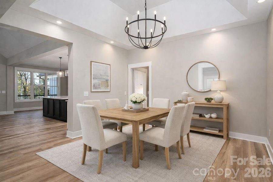 Virtually staged dining room