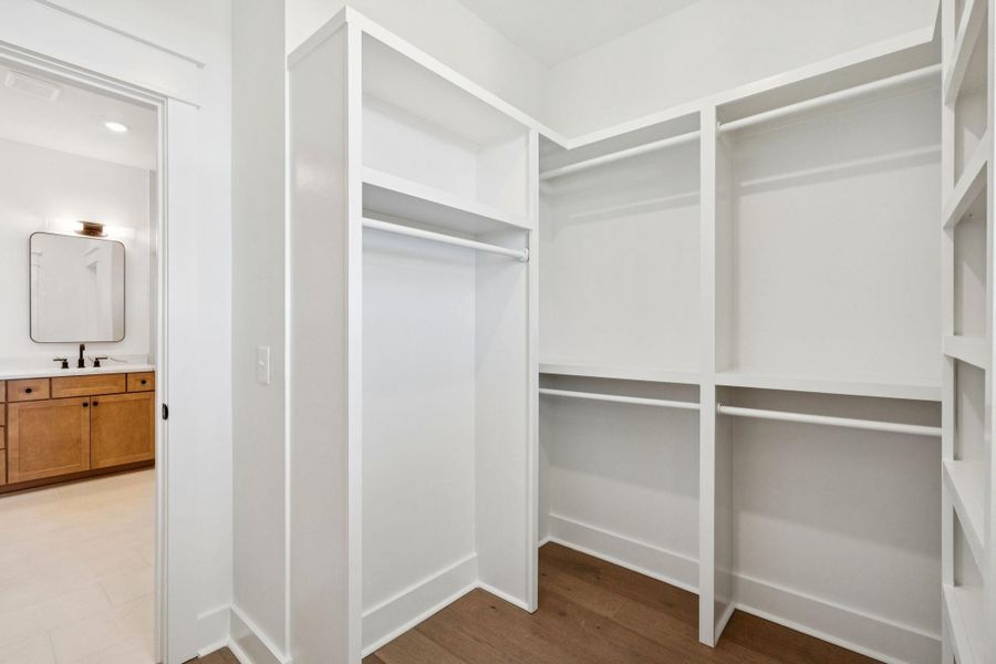 Spacious, unfurnished interior of a new home in Overlook at Copahee Sound, Awendaw (Image 63).