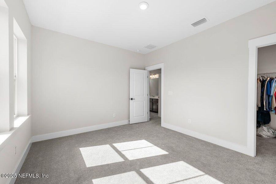 Spacious, unfurnished interior of a new home in , Ponte Vedra (Image 20).