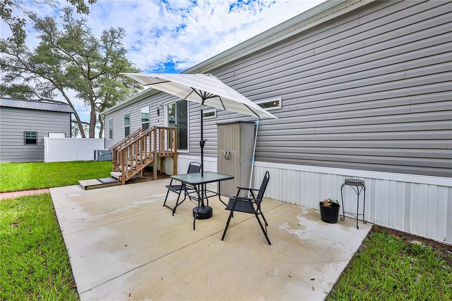 Exterior details and patio area of a home in , Weeki Wachee (Image 23). Exterior details and patio area of a home in , Weeki Wachee (Image 23).