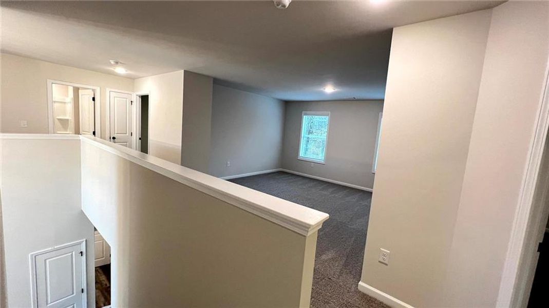 Spacious, unfurnished interior of a new home in , Braselton (Image 27).