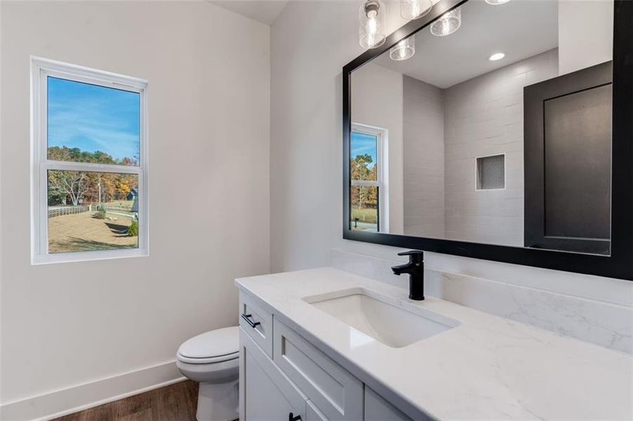 Furnished interior view inside a new home in , Dallas (Image 7).