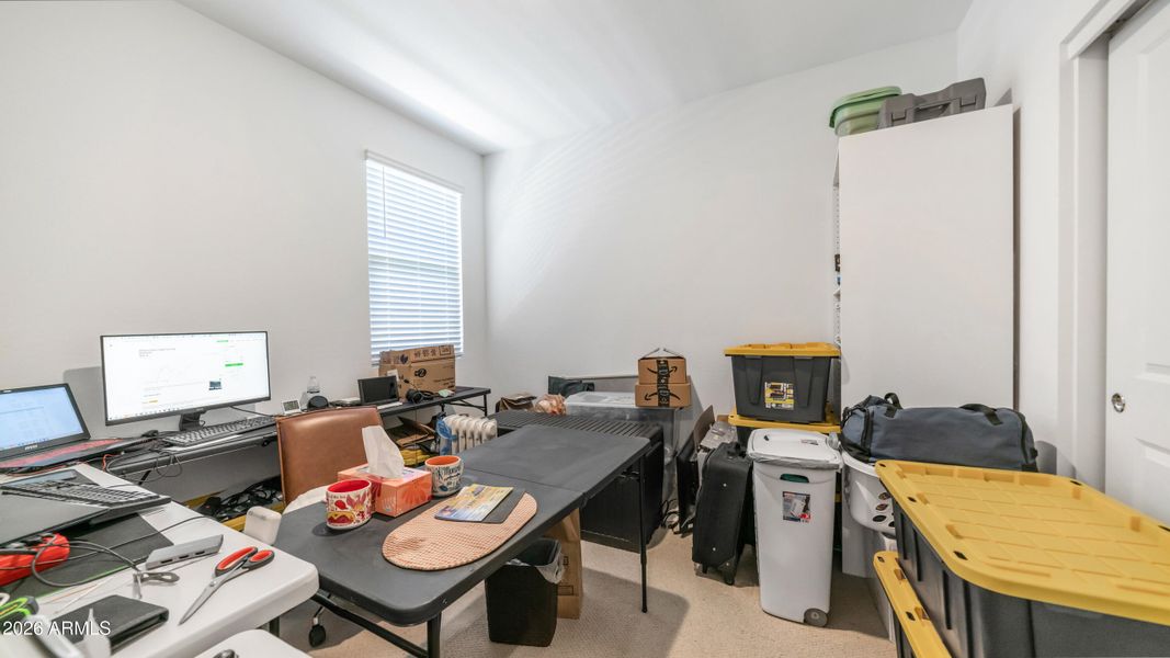 16042 W Cottontail Ln (19) 16042 W Cottontail Ln (19)