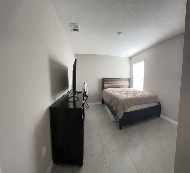 Downstairs Bedroom Angle 1 (1)