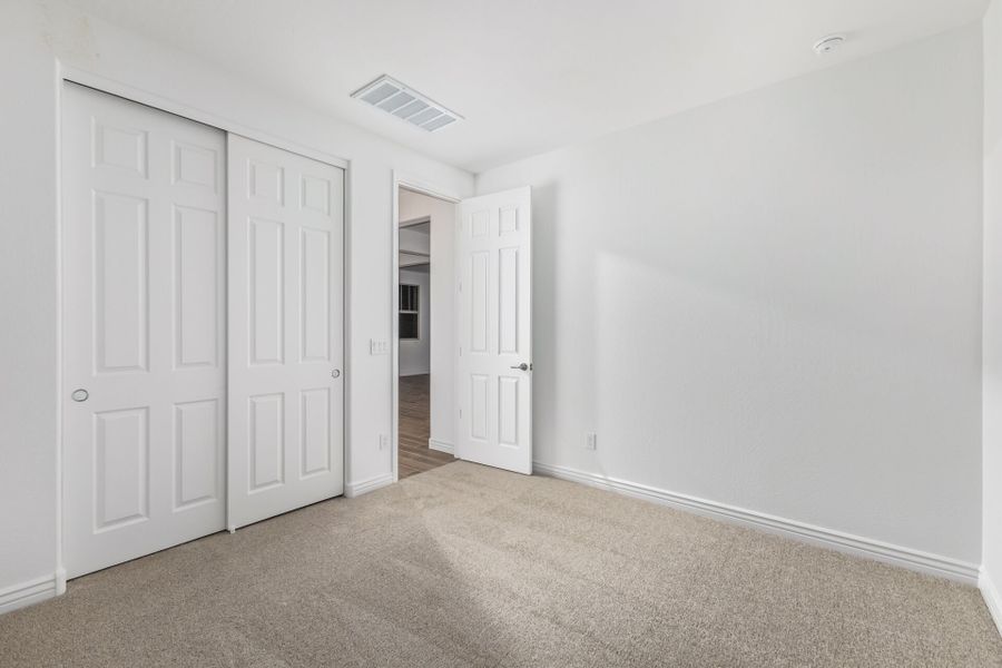 Spacious, unfurnished interior of a new home in Miravida, Surprise (Image 15). Spacious, unfurnished interior of a new home in Miravida, Surprise (Image 15).