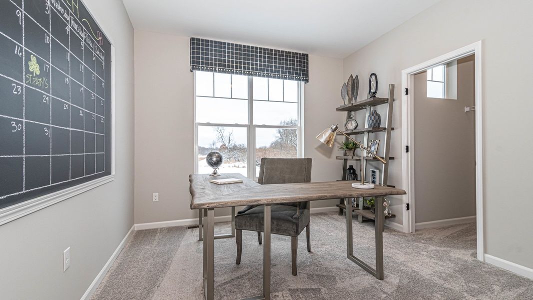 Representative furnished interior of a home built from the The Kensington by Norfolk Homes in Valleys, Jackson (Image 36).