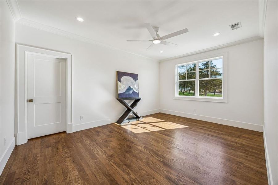 Spacious, unfurnished interior of a new home in , Anna (Image 22).