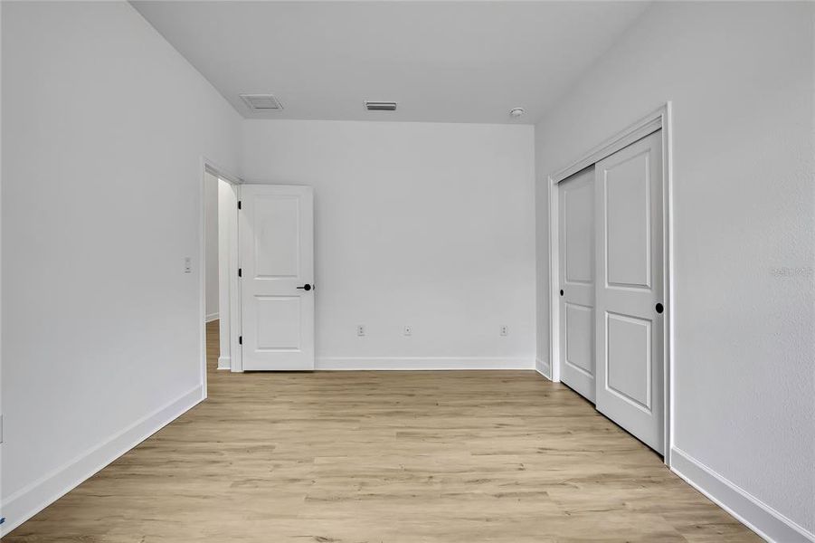 Spacious, unfurnished interior of a new home in , Brooksville (Image 43).