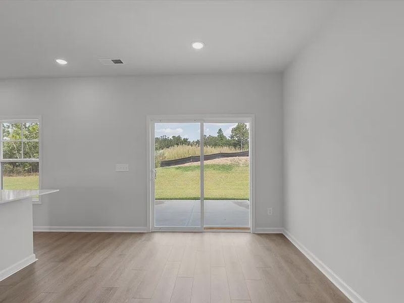 Spacious, unfurnished interior of a new home in Portrait Hills, Aiken (Image 10).