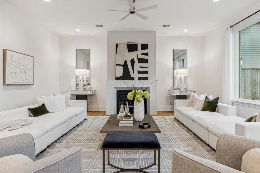 Example of builder's prior work Example of builder's prior work