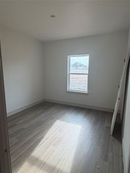Spacious, unfurnished interior of a new home in , Abilene (Image 6).