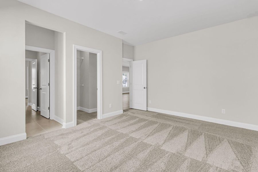 Spacious, unfurnished interior of a new home in Cherrywood Estates, Summerville (Image 36).
