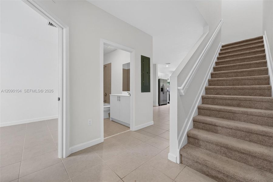 Spacious, unfurnished interior of a new home in , Homestead (Image 18).
