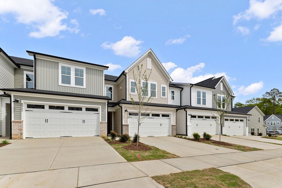 Representative exterior photo of a completed home built from the The Hemlock by RobuckHomes in Kennebec Crossing, Angier, NC (Image 42).