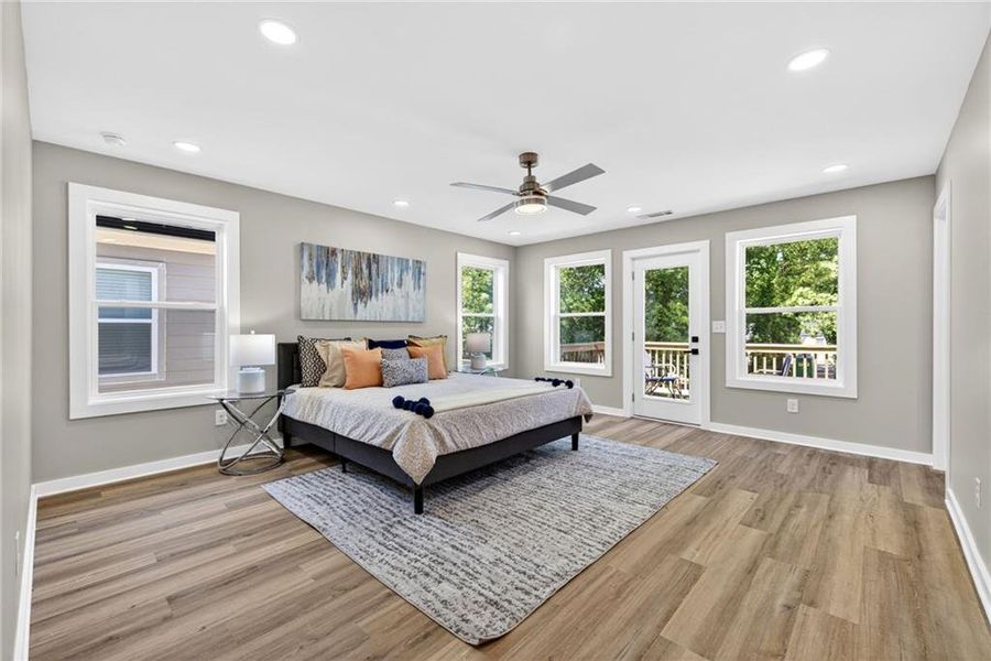 Furnished interior view inside a new home in , Hapeville (Image 15).