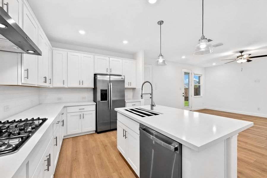 Furnished interior view inside a new home in Cross Creek Meadows, Celina (Image 6).