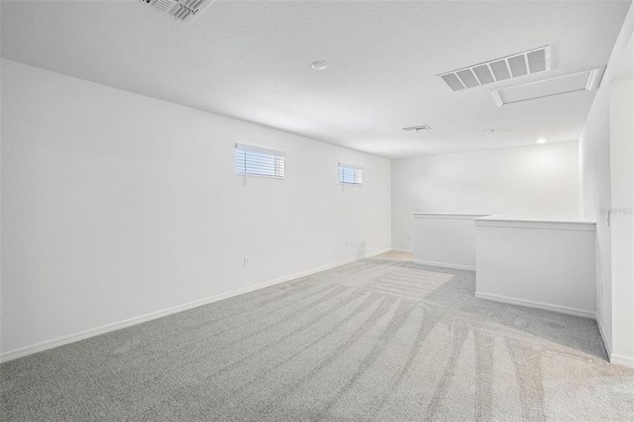 Spacious, unfurnished interior of a new home in Southpointe, Palmetto (Image 16).