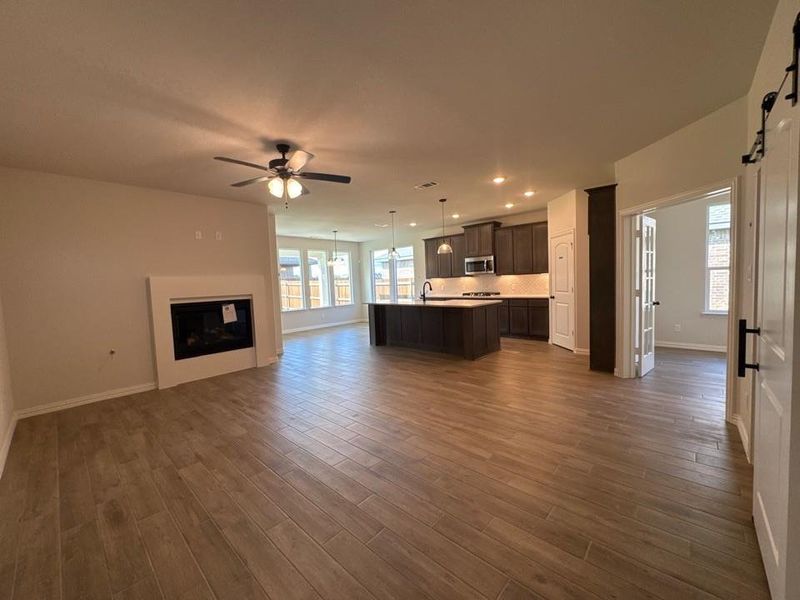 Spacious, unfurnished interior of a new home in Cedar Ridge Estates, Anna (Image 12). Spacious, unfurnished interior of a new home in Cedar Ridge Estates, Anna (Image 12).