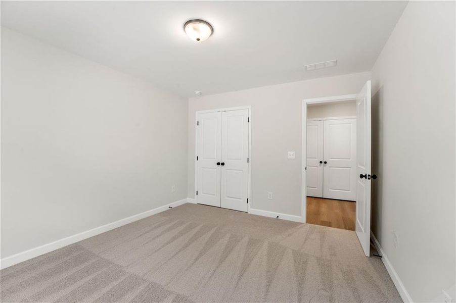 Spacious, unfurnished interior of a new home in Wildwood Place, Powder Springs (Image 24).
