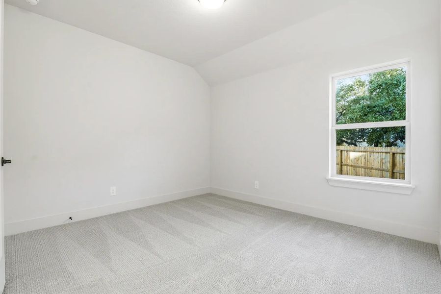 Gallatin B bedroom 3