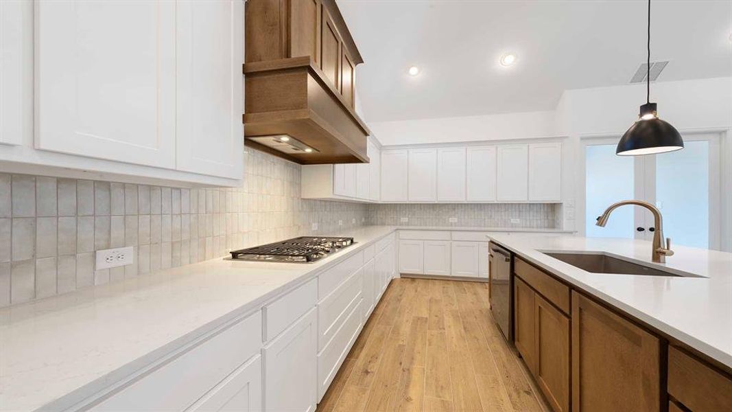 Furnished interior view inside a new home in Ventana, Fort Worth (Image 5).