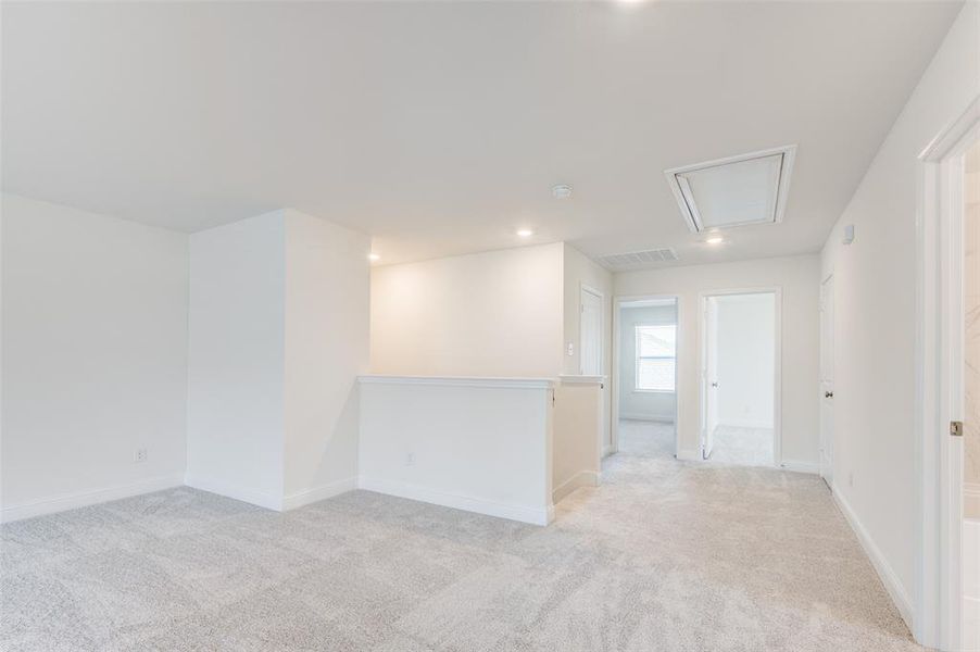 Spacious, unfurnished interior of a new home in Sierra Vista at Kelly Ranch, Aledo (Image 22).